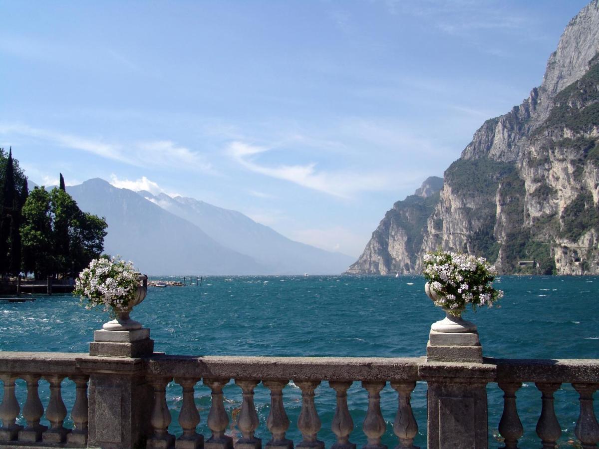 Gardainn Martini Riva del Garda Eksteriør bilde