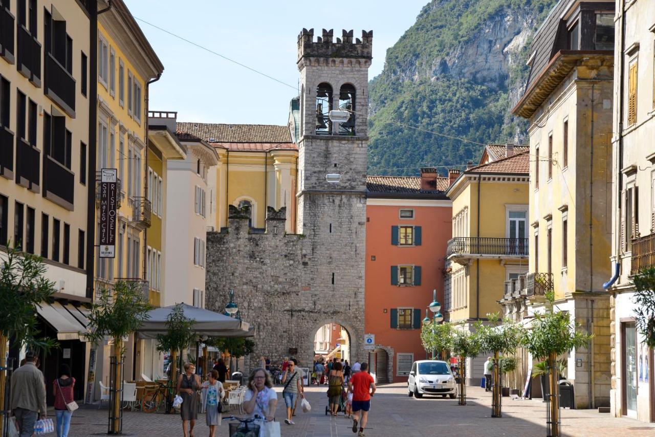 Gardainn Martini Riva del Garda Eksteriør bilde